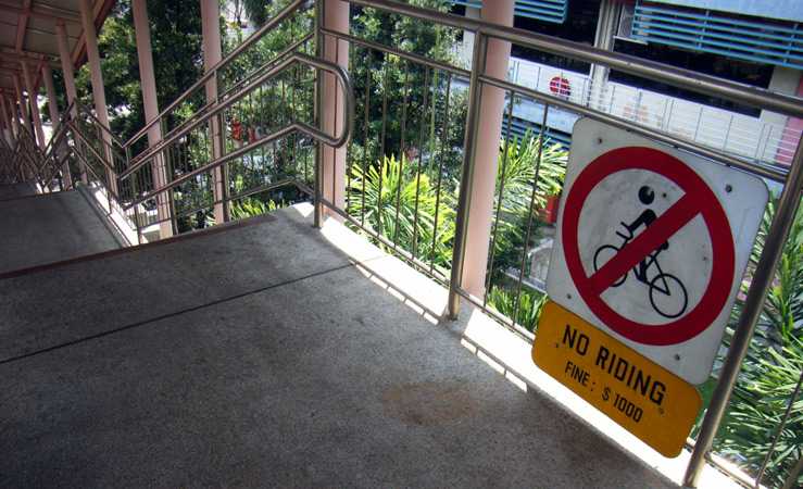 Почему в сингапур запрещено ввозить жвачку | блог о приключениях ксюши и славы наймушиных